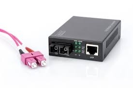 MEDIA CONVERTER GIGABIT POE RJ45 CONNETTORE SC SINGLEMODE PSE